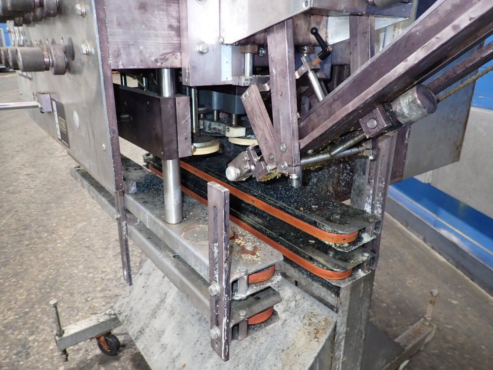 E-pak 4 Spindle Capper