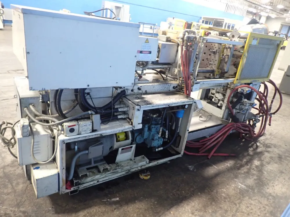 Toshiba Isf 60p Vl-1.5b Injection Molder - Isf 60p Vl-1.5b