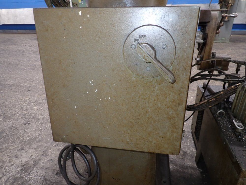 Bridgeport 9" X 42" Dual Head Vertical Mill W/true Trace