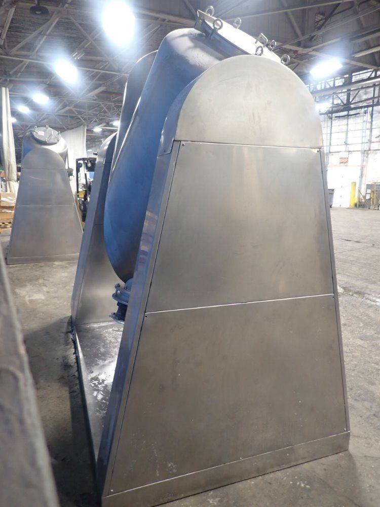 Yutong 264 Gallons Vhj-1000 S/s V Blender - Vhj-1000