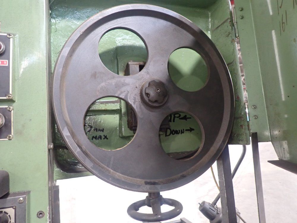 T-jaw 20" X 10" 500d Vertical Band Saw - 500d