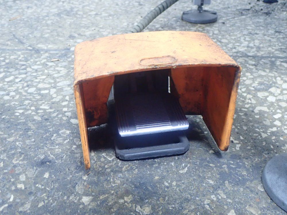 Uniflex Cutting Machine