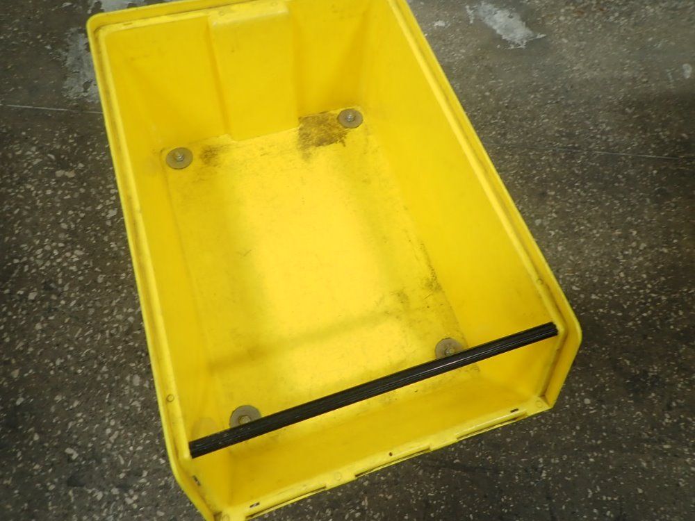 Quantum Storage Portable Plastic Bin