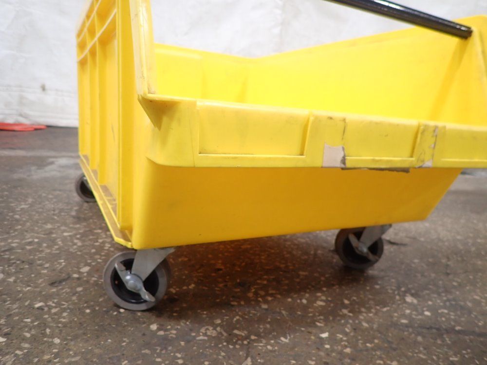 Quantum Storage Portable Plastic Bin