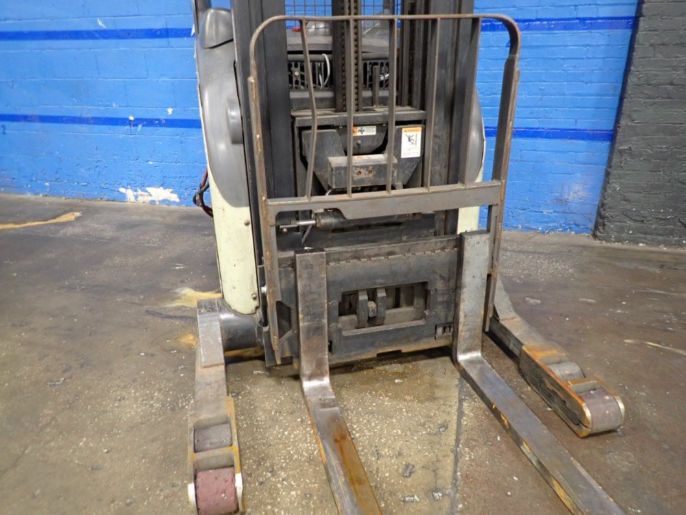 Crown Electric Stand Up Straddle Forklift
