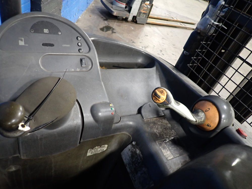 Crown Electric Stand Up Straddle Forklift