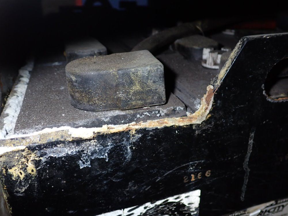 Crown Electric Stand Up Straddle Forklift