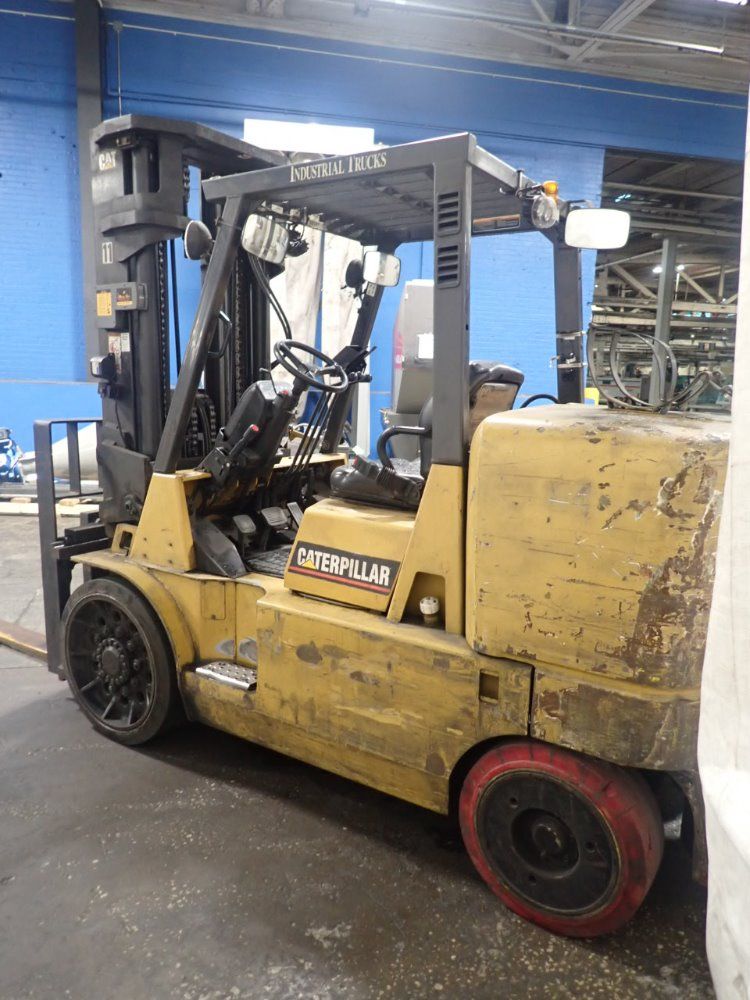Caterpillar 15500# Gc70k Propane Forklift - Gc70k