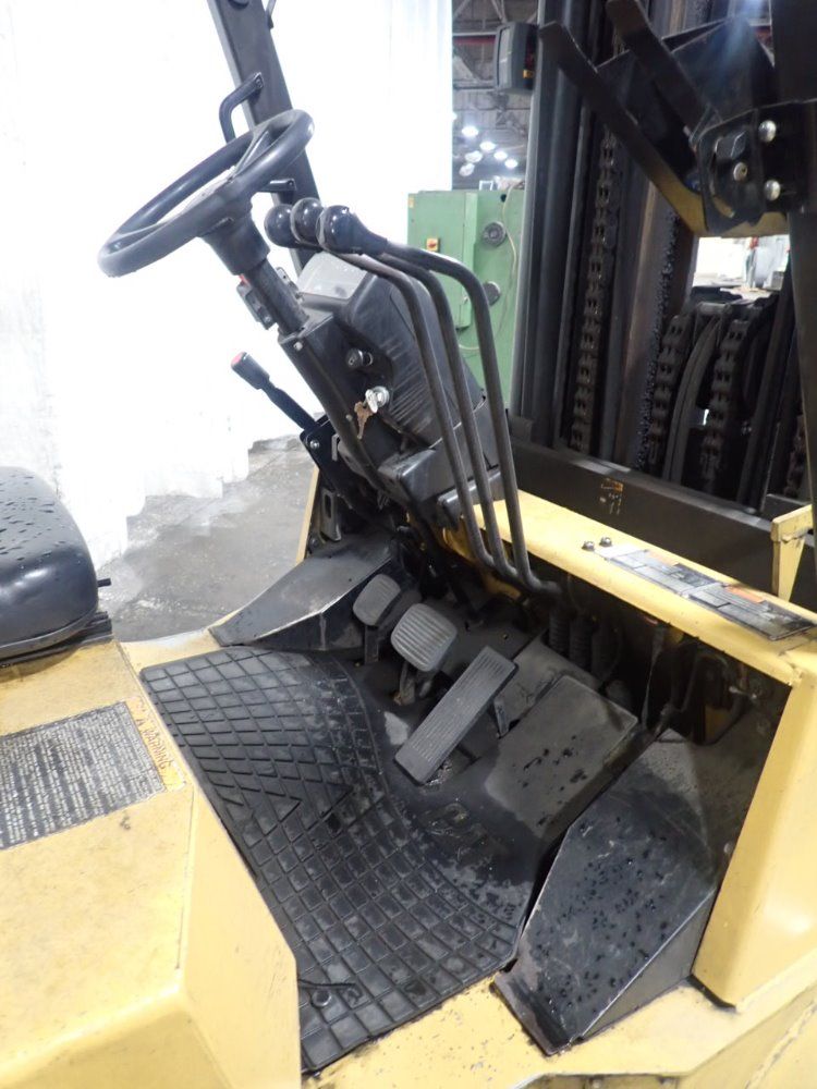 Caterpillar 15500# Gc70k Propane Forklift - Gc70k