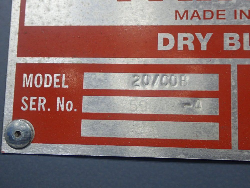 Trinco Blast Cabinet