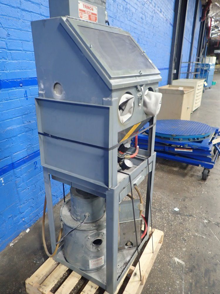 Trinco Blast Cabinet