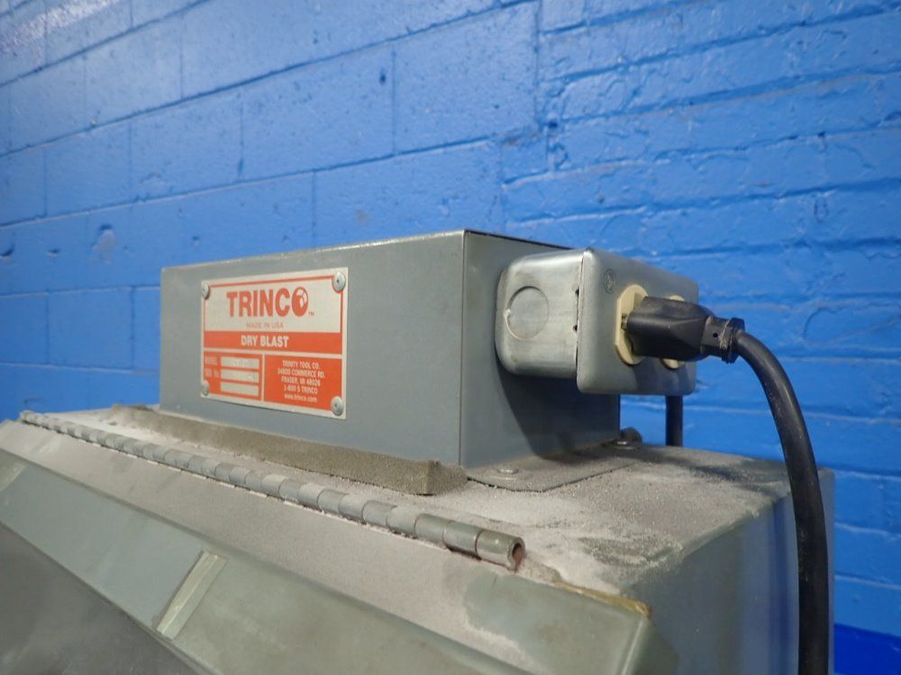 Trinco Blast Cabinet