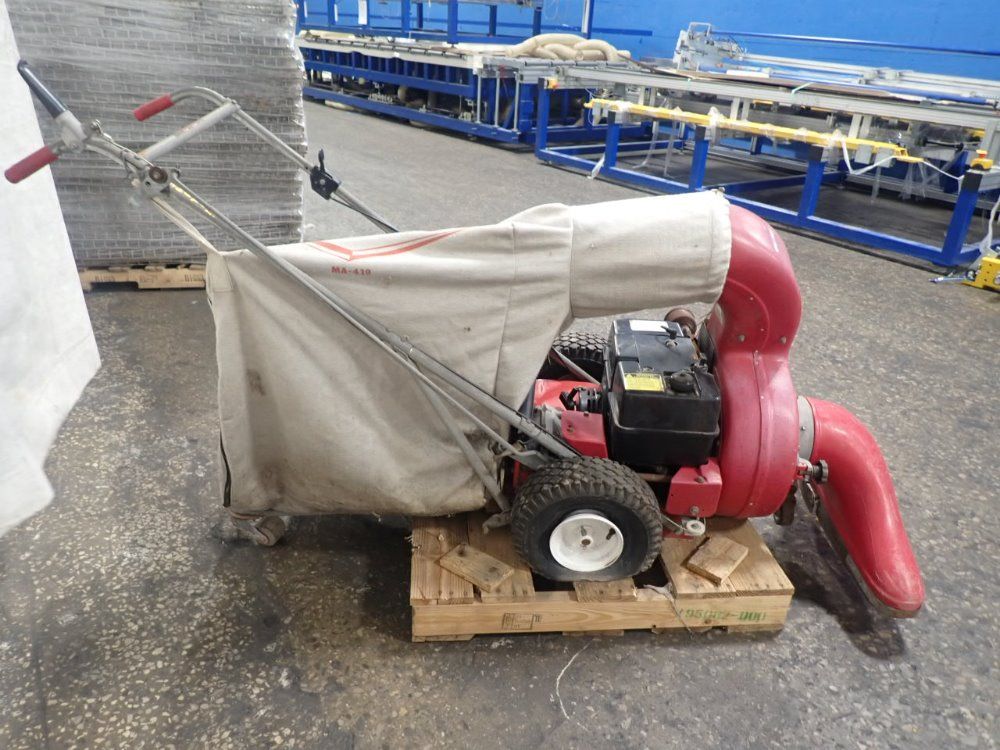 Parker Sweeper Co Gasoline Yard Vacuum