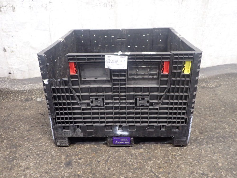 Cooper Standard Collapsible Plastic Crate