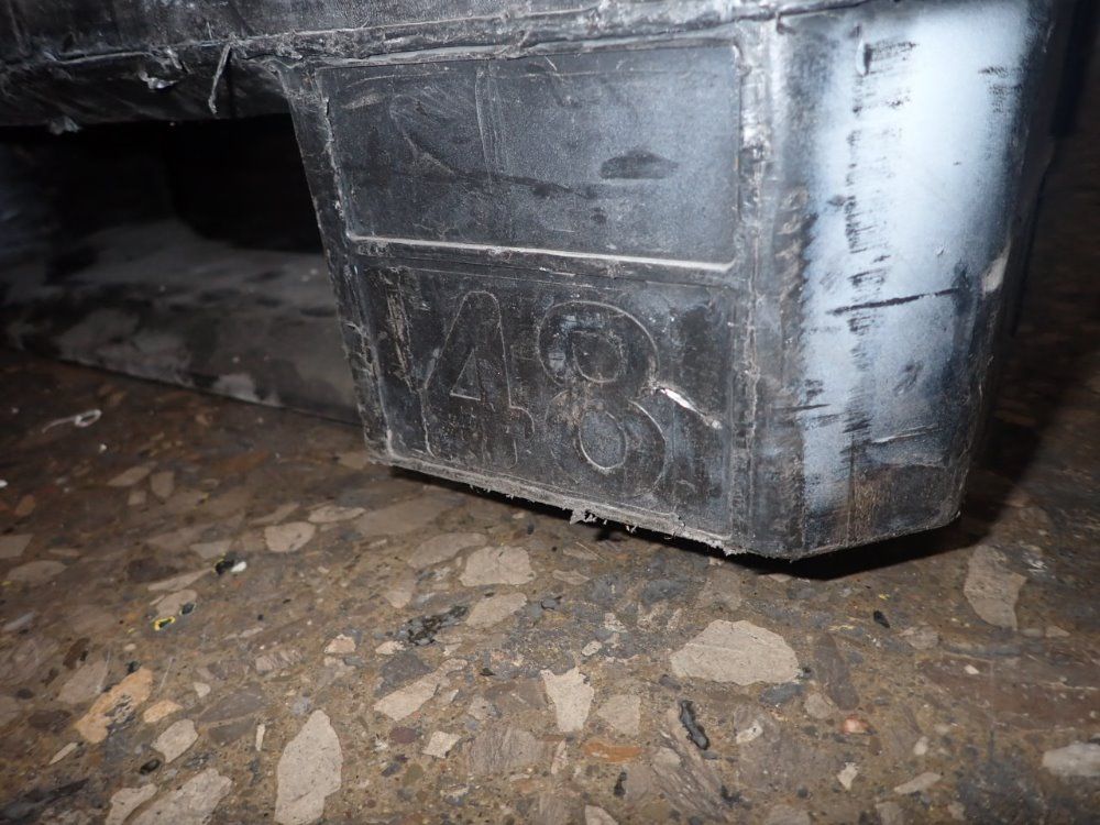 Cooper Standard Collapsible Plastic Crate