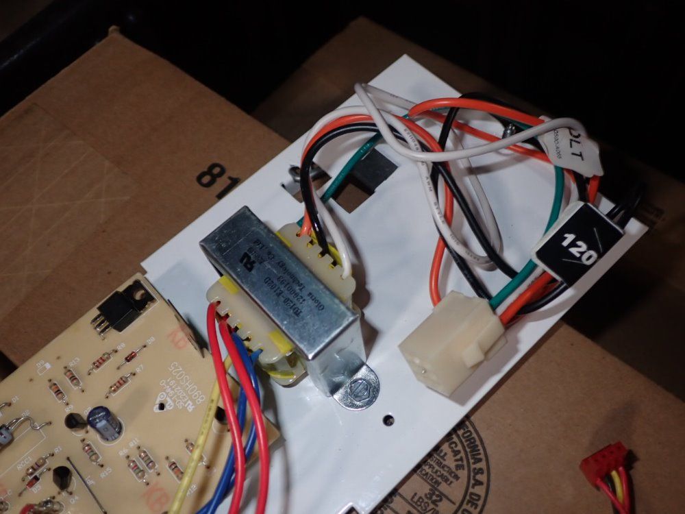 Cooper Emergency Lights