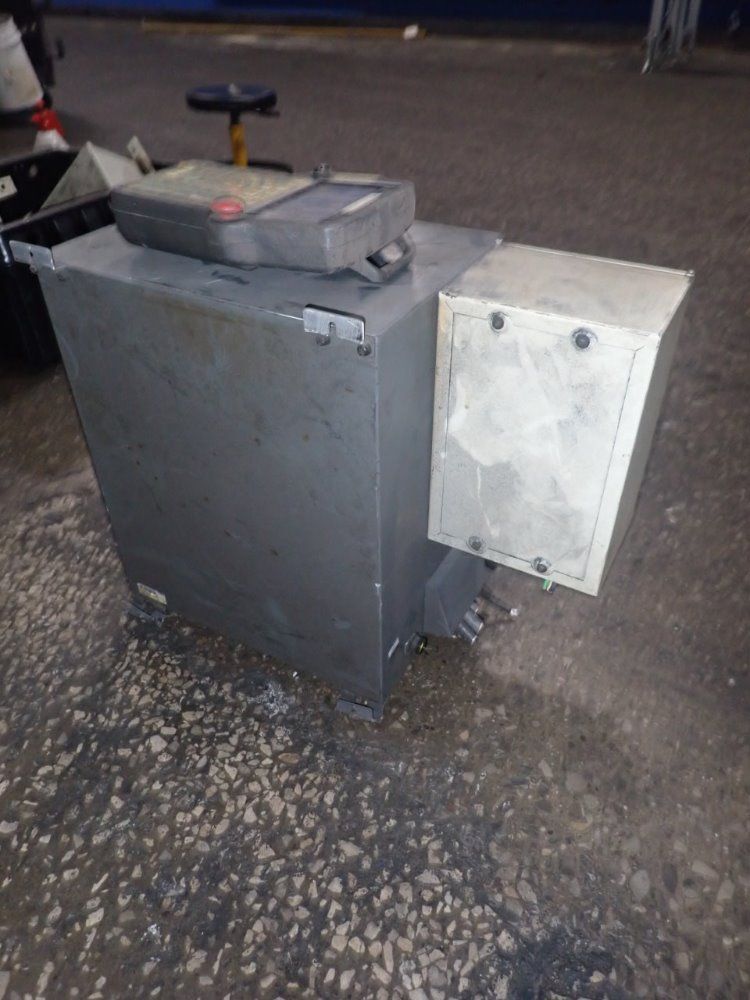 Fanuc System R-j3 Control Box