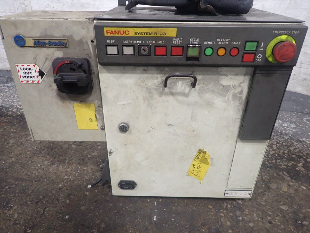 Fanuc System R-j3 Control Box