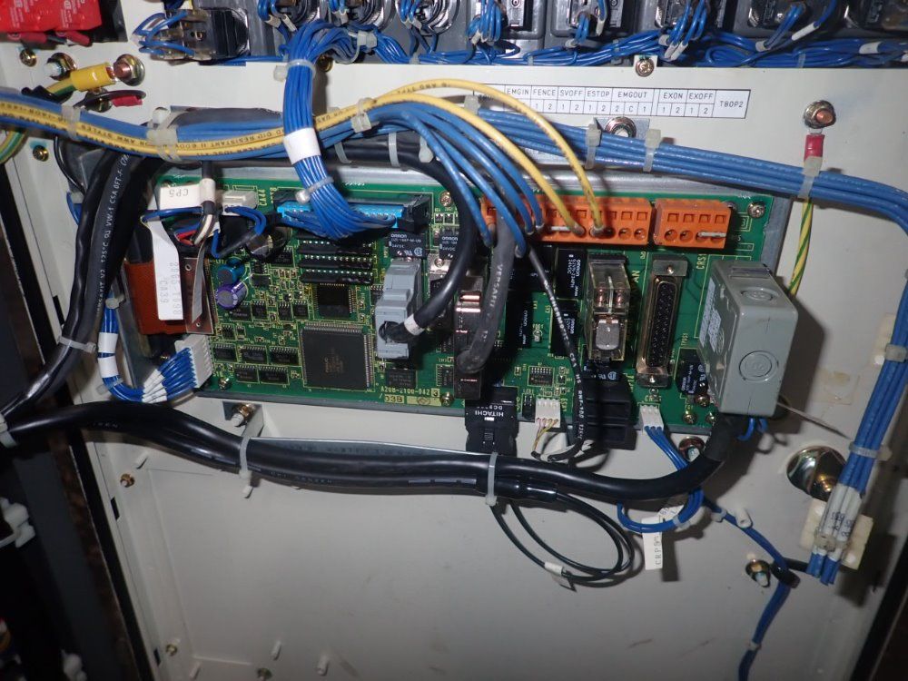 Fanuc System R-j3 Control Box