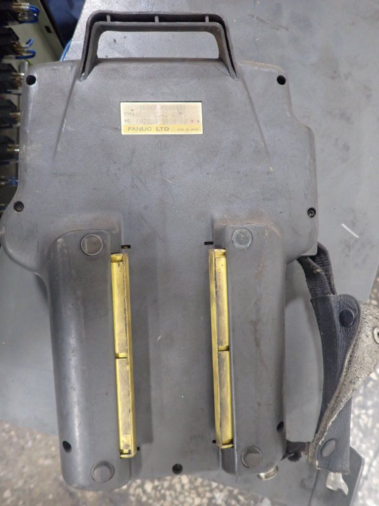 Fanuc System R-j3 Control Box