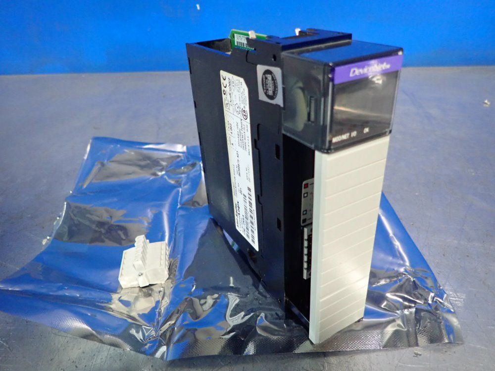 Allen Bradley 1756-dnb/a ~ Devicenet Communication Module - 1756-dnb/a
