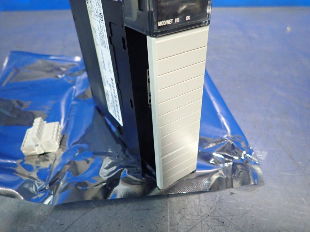 Allen Bradley 1756-dnb/a ~ Devicenet Communication Module - 1756-dnb/a