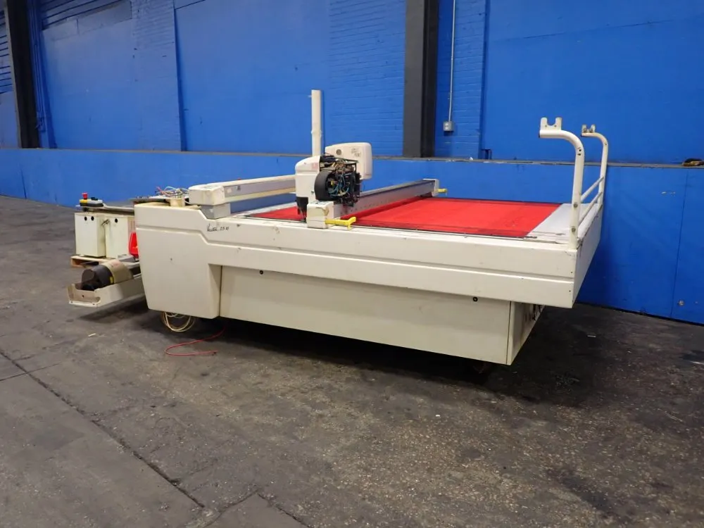 Lectra Vector 2500 V2 Cutting Table - Vector 2500 V2