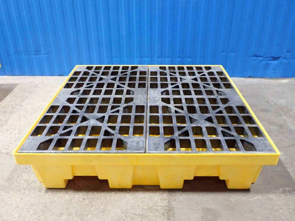Uline 48"x48"x10" Spill Containment Pallet - H-4035-ng