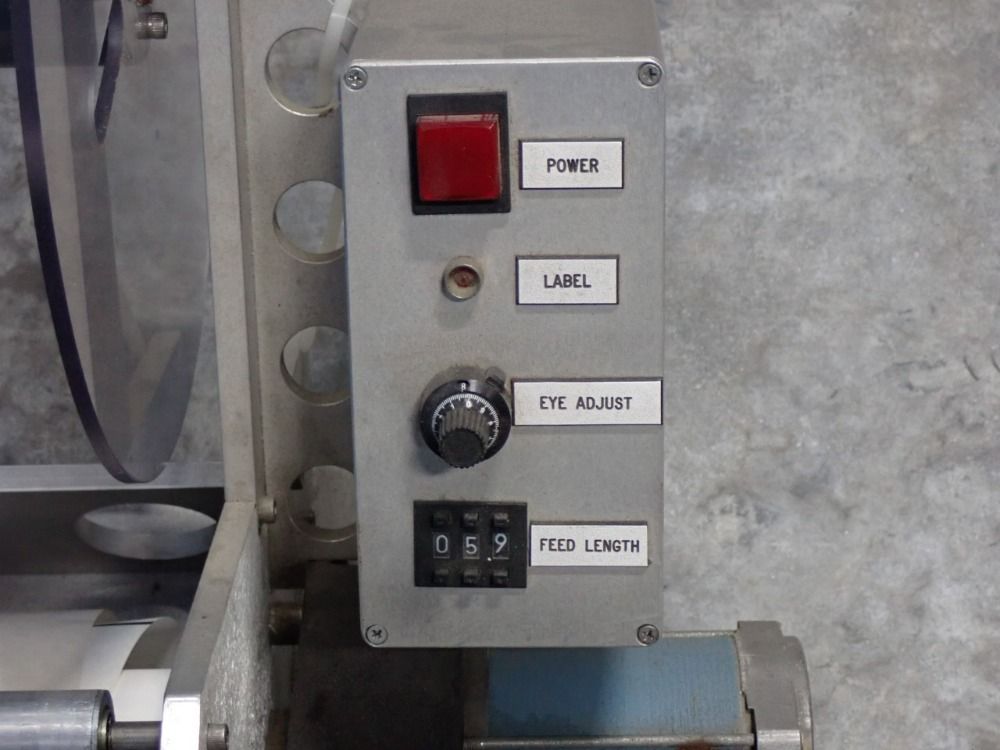 Oem Labeling Equipment 6" Bottle Labeler - 1600
