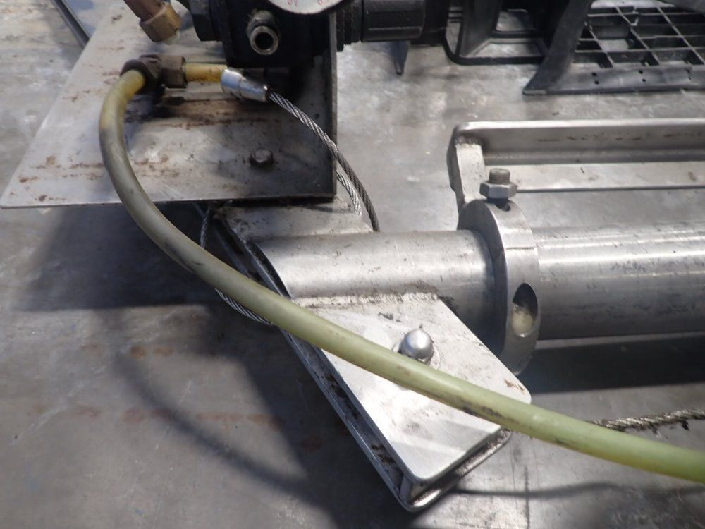 Them Inc. 400 Lbs Full Crane - 462