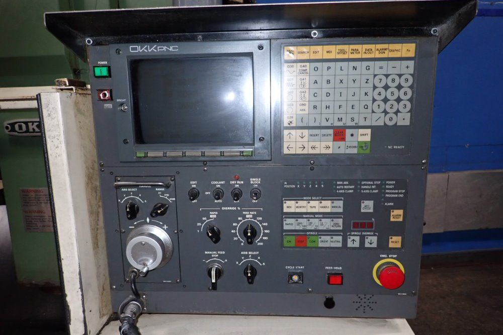 Okk 16" X 28 1/2" Pcv-40 Cnc Vmc - Pcv-40