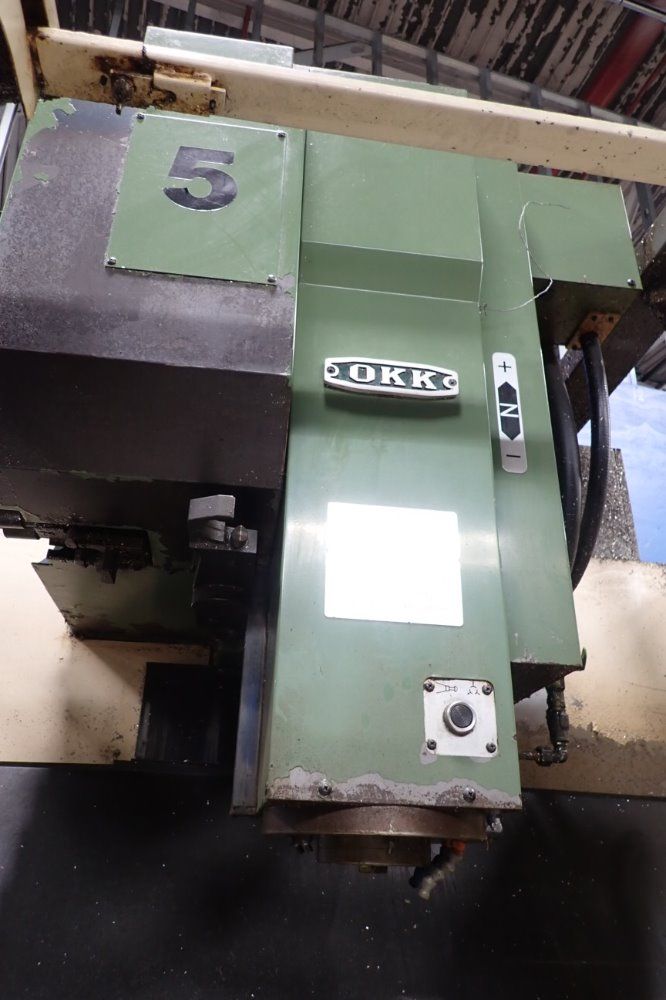 Okk 16" X 28 1/2" Pcv-40 Cnc Vmc - Pcv-40