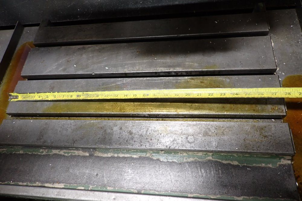 Okk 16" X 28 1/2" Pcv-40 Cnc Vmc - Pcv-40