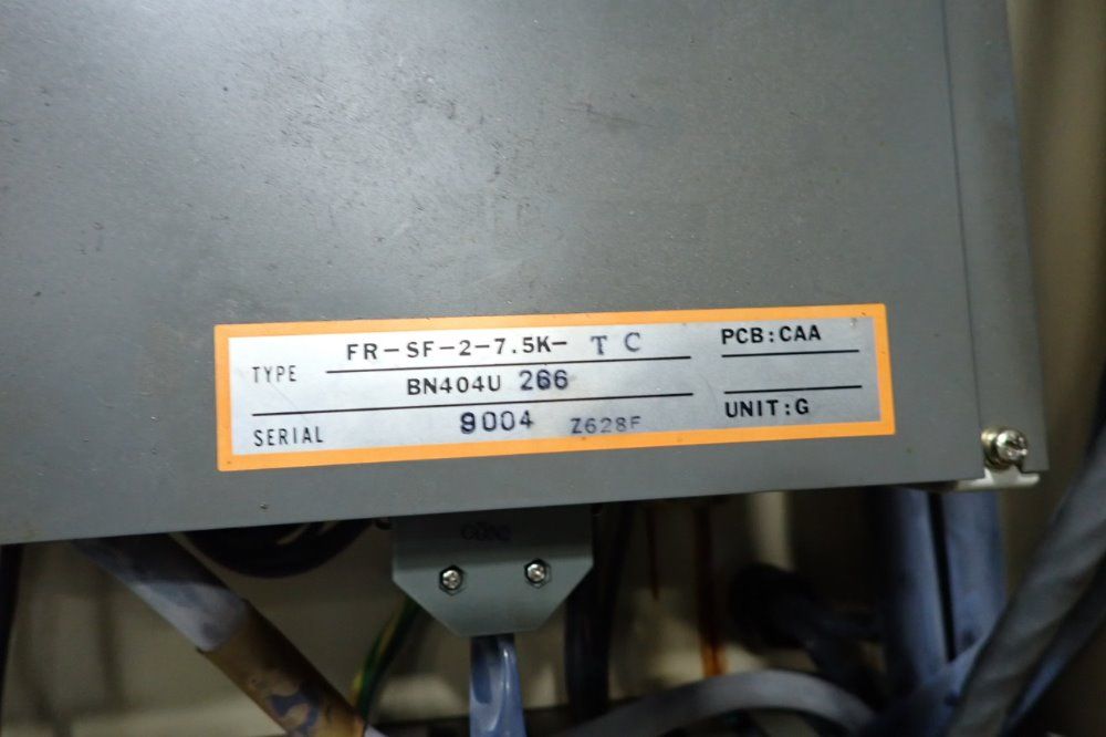Okk 16" X 28 1/2" Pcv-40 Cnc Vmc - Pcv-40