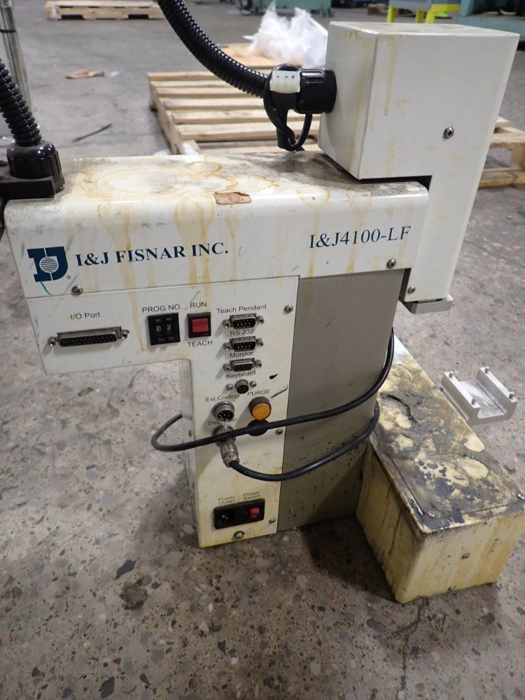 I  J Fisnar Inc Dispensing Robot