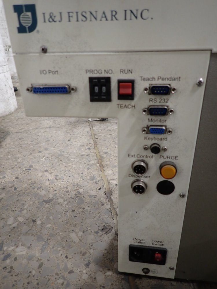 I  J Fisnar Inc Dispensing Robot