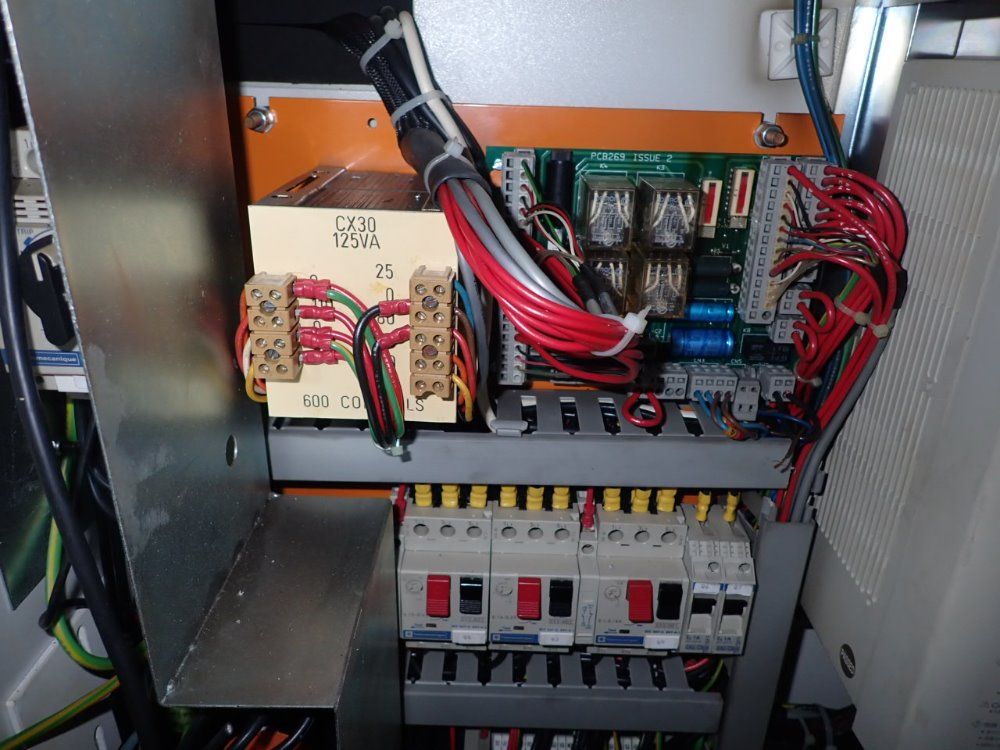 Clausing Colchester 18" X 51" Triumph Vs Lathe - Triumph Vs