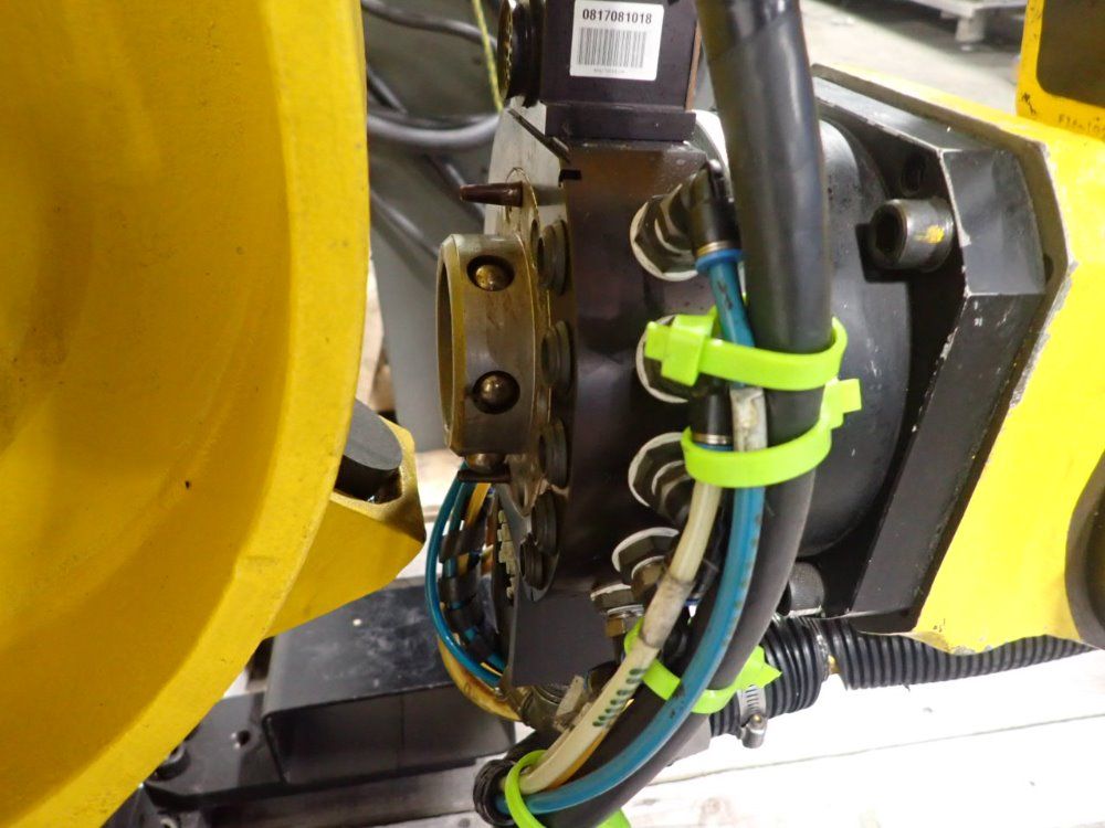 Fanuc R-2000i/165f Robot - R-2000i/165f