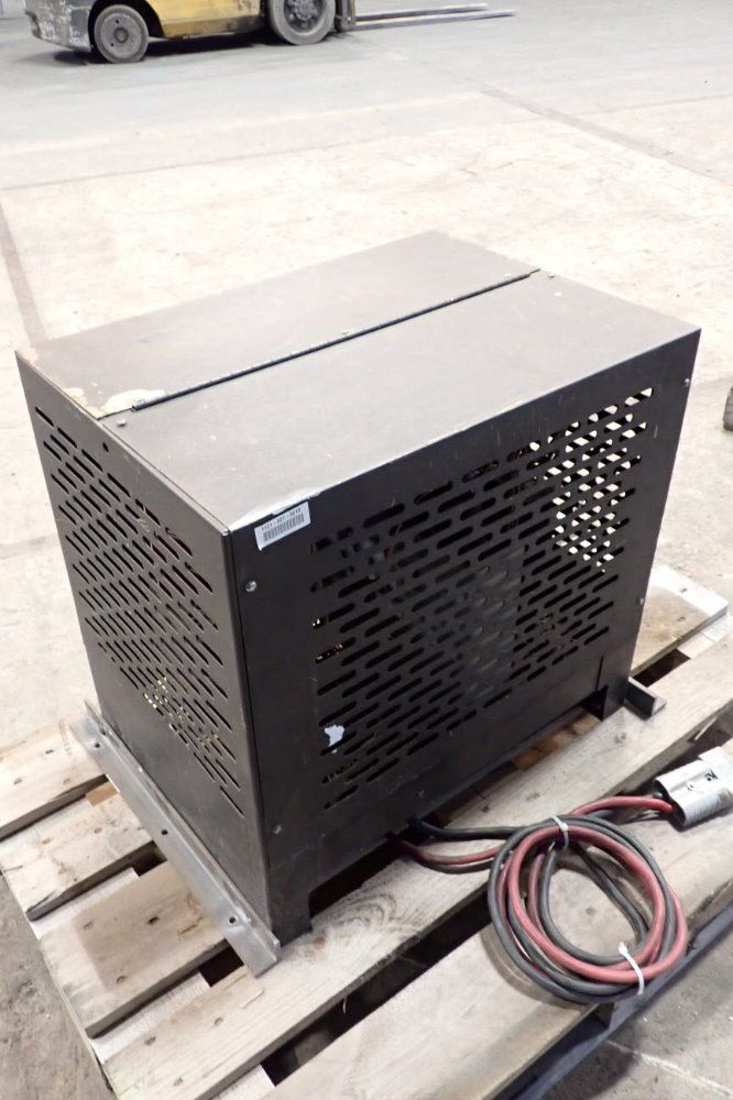 Plus One Industrial Battery Charger