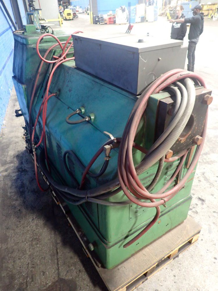 International Rubber Industries Rubber Extruder