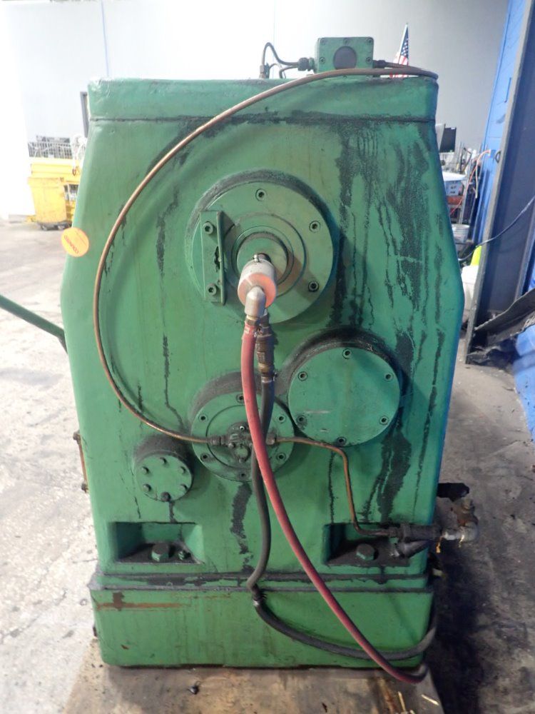 International Rubber Industries Rubber Extruder