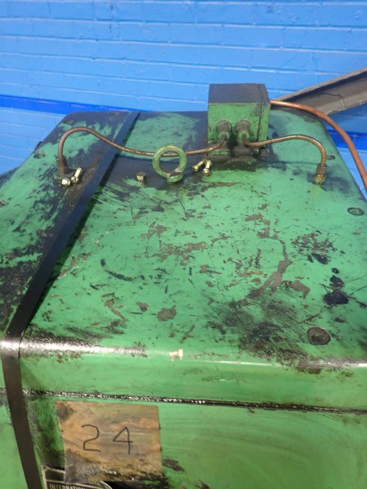 International Rubber Industries Rubber Extruder