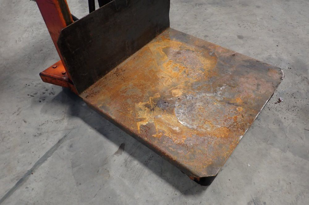 Presto 1000# Hydraulic Lift Truck - M-152-1