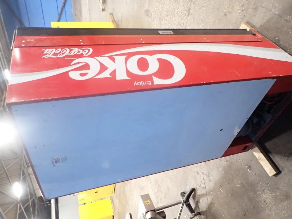 Dixie-narco Beverage Vending Machine