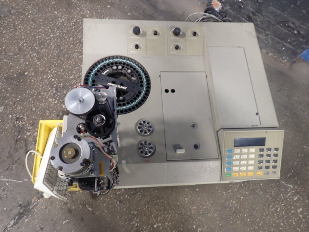 Perkin Elmer Gas Chromatograph