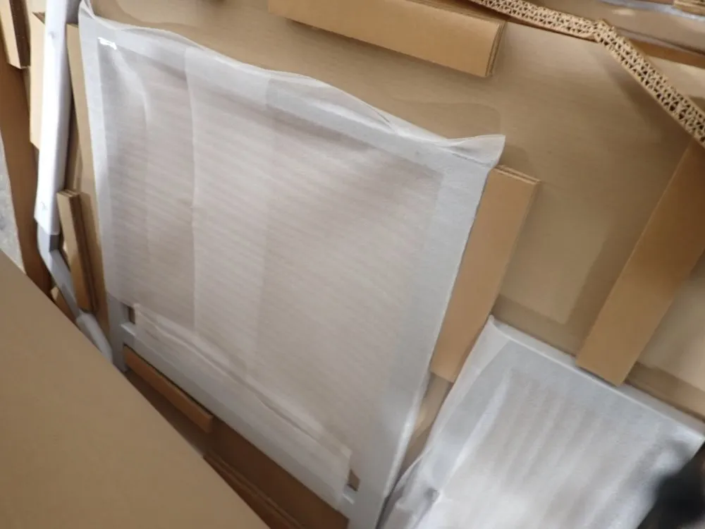 Luminaire Color Viewing Station