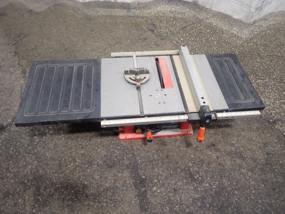 Black & Decker Table Saw