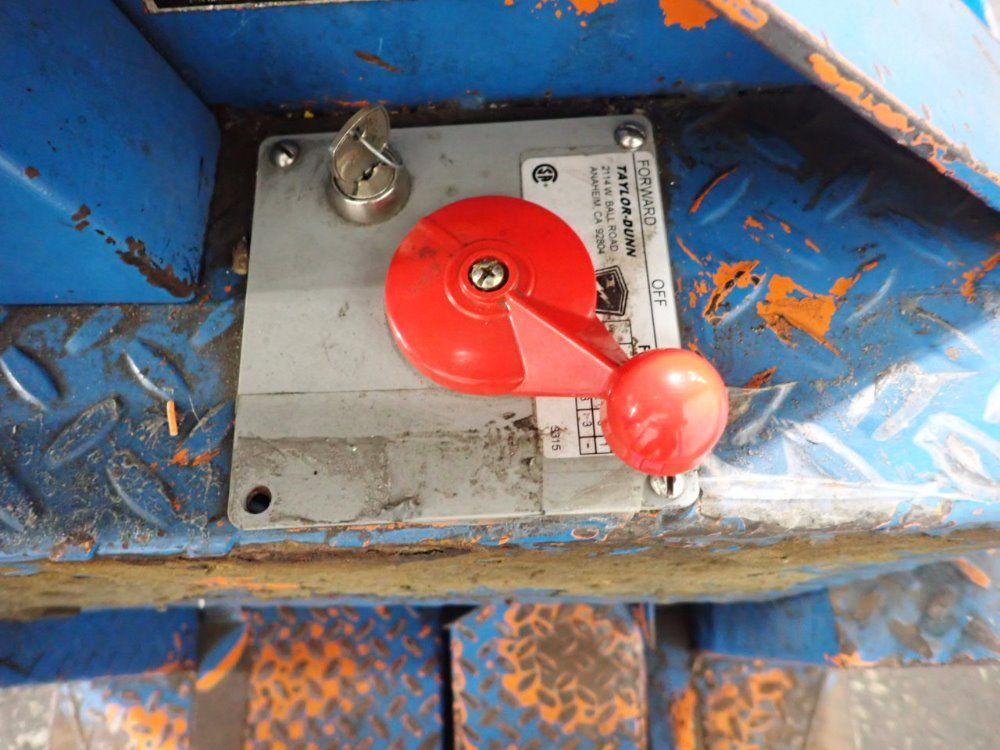 Taylor-dunn Electric Cart