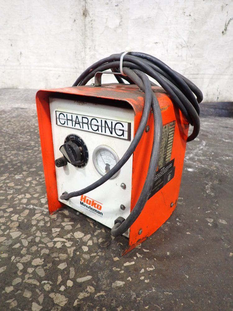 Hako Battery Charger