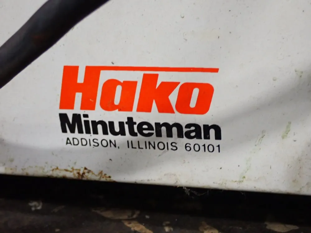 Hako Battery Charger